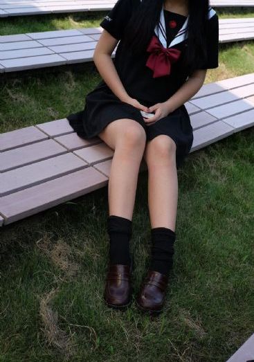 大学生6强伦女教师2_1080电影完整版