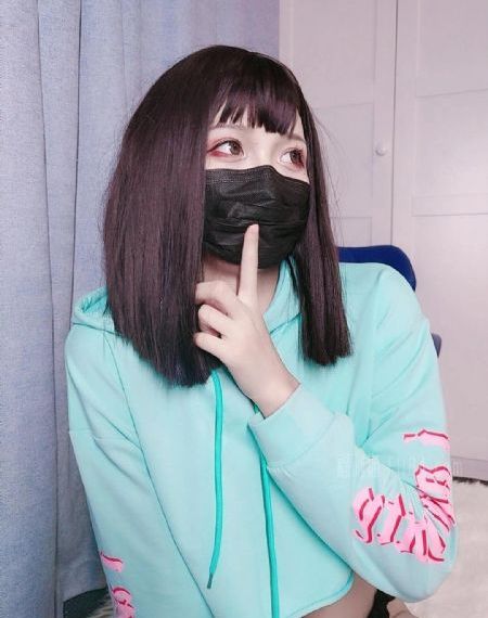 制服丝袜熟女自慰_DVD天堂在线