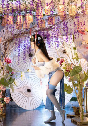 少妇被又大又粗又爽毛片久久黑人_免费观看字幕