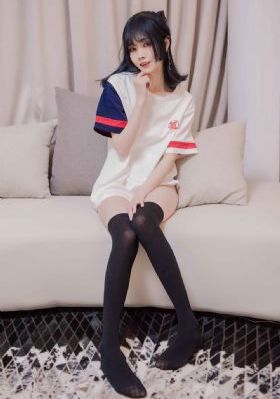 好痒啊！求求你们轮奸我_BD国语高清在线