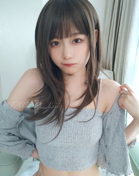 综合激情六月_完整版在线观看