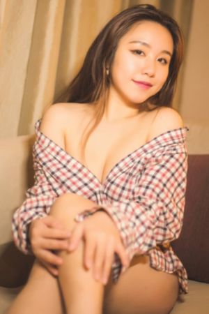 草莓视频在线观看c孕妇_超清手机免费观看完整