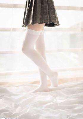 口舌舔女人胯下vk_BD国语完整视频观看