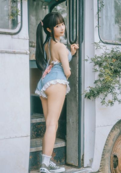 欧美裸体按摩性www_4K超清免费观看