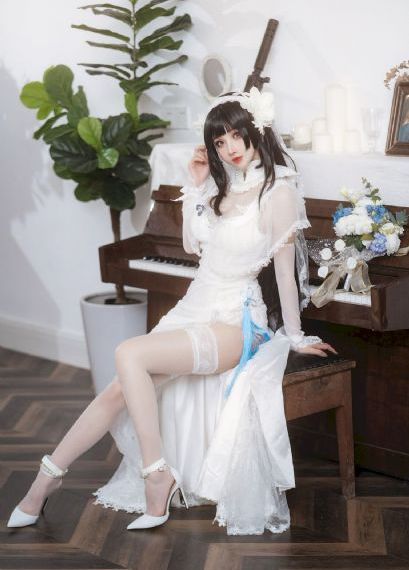 亚洲欧美精品久久_超清电影完整版在线观看